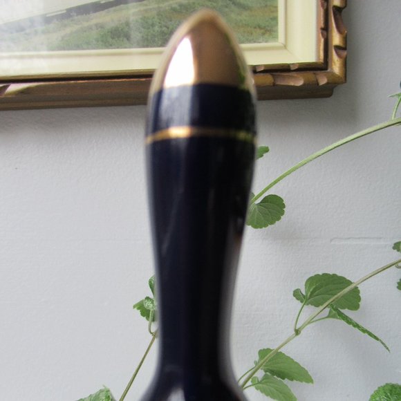 Porcelain Cobalt Blue Bell by Giftcraft, Canada - Picture 4 of 8